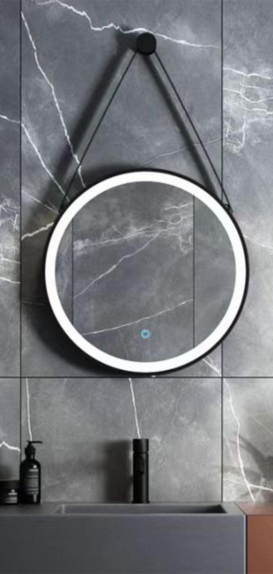 ALONI BELTIA SPIEGEL - MET LED VERLICHTING - ROND - MET LIJST - MET IMITATIE LEDEREN BAND EN HAAK - KLEURTEMPERATUUR LED 3500-6500K - 80CM - MAT ZWART thumbnail 3