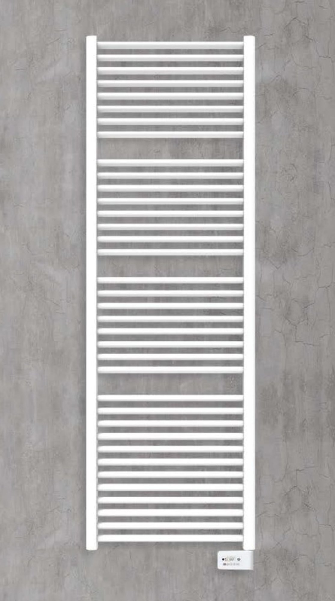 Henrad Oceanus E elektrische radiator 400W, wandmodel, verticaal, schakelklok, aansluitklem, hxbxd 755x585x38mm, wit