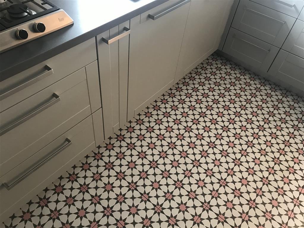 Kerion Neocim Vintage V06 20x20 Décor thumbnail 3