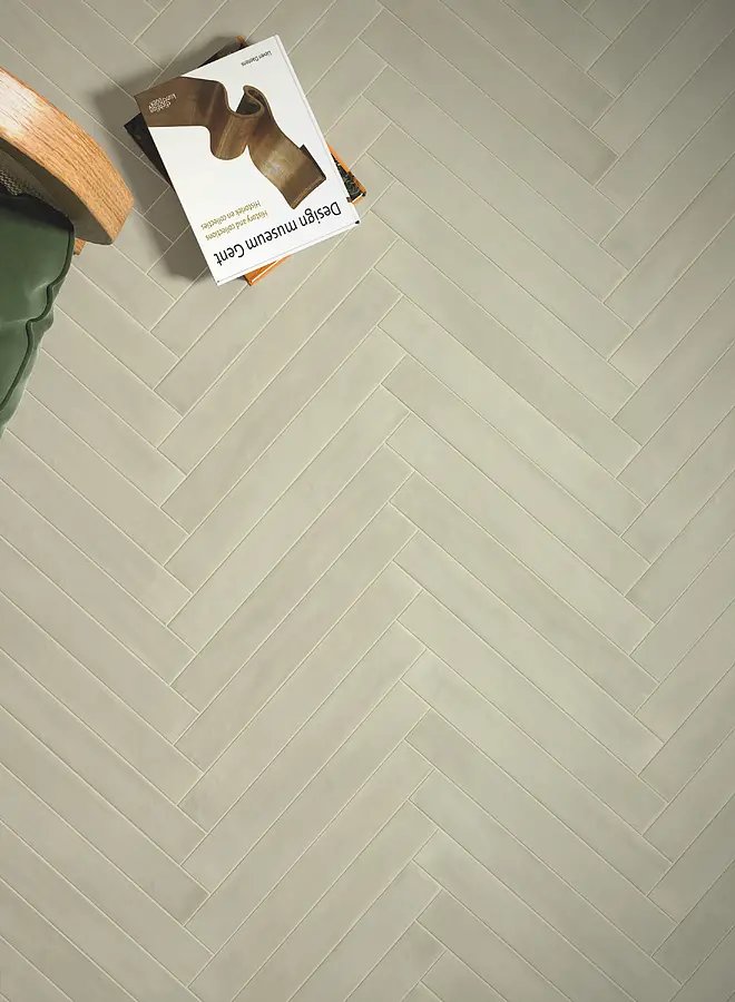 EQ vt Corsica Agave 5x40 thumbnail 2